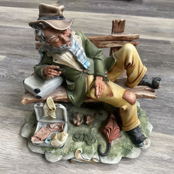 Capodimonte Cortese Figurine Old Man on Bench Italy Porcelain Signed N Crown Mar - Picture 1 of 16